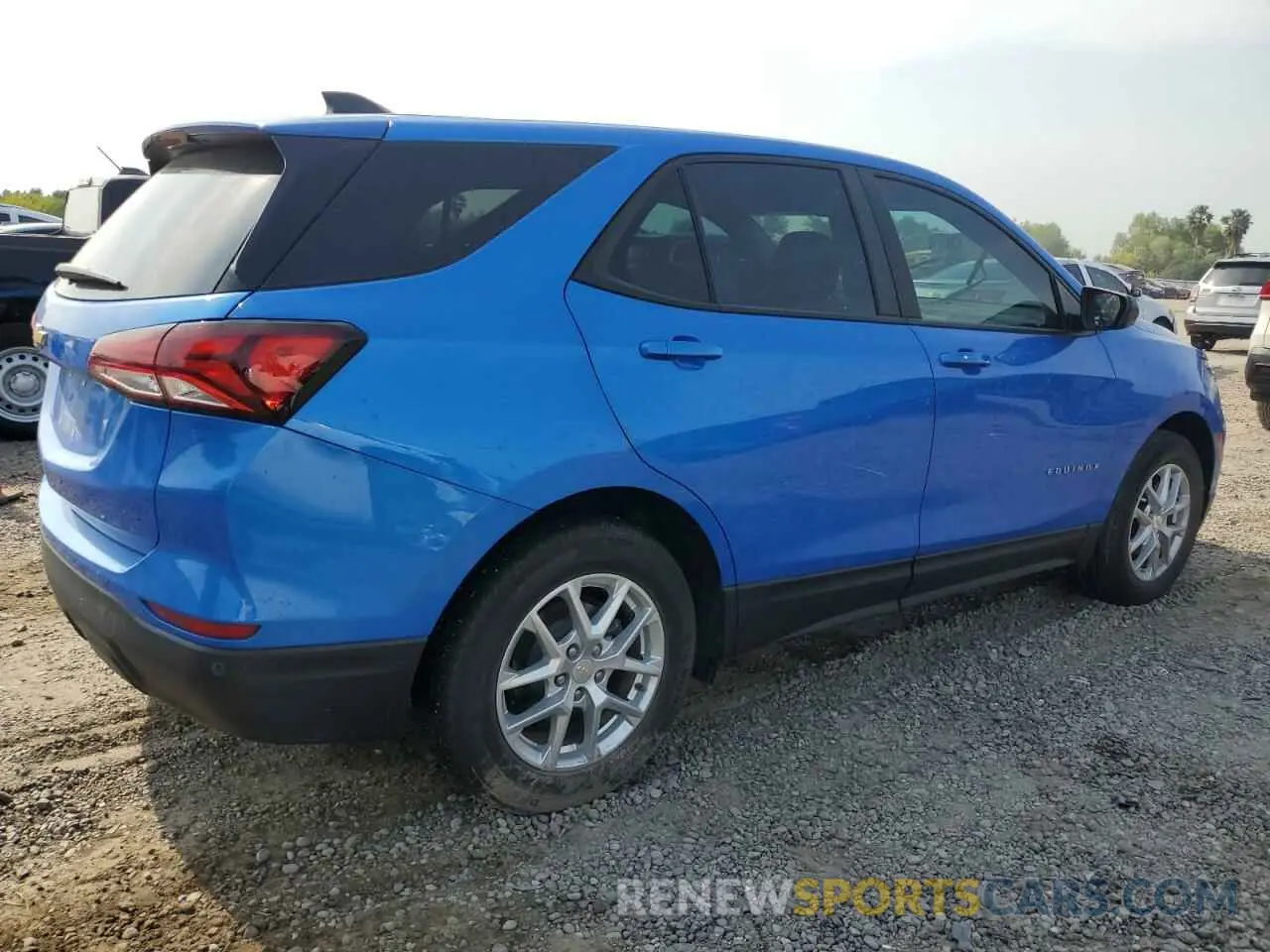 3 Photograph of a damaged car 3GNAXHEG5RL147068 CHEVROLET EQUINOX 2024