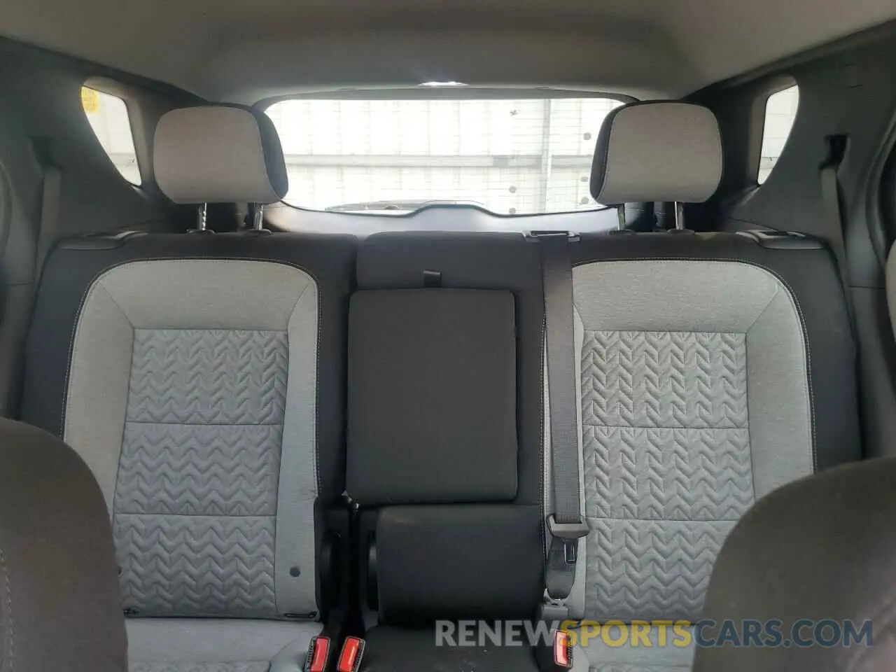 10 Photograph of a damaged car 3GNAXHEG5RL205096 CHEVROLET EQUINOX 2024