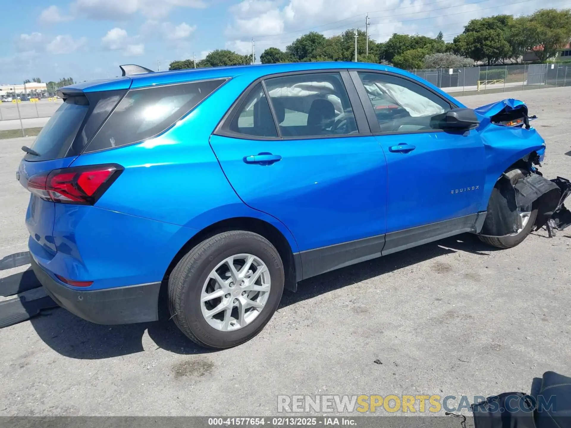 4 Photograph of a damaged car 3GNAXHEG6RL181438 CHEVROLET EQUINOX 2024