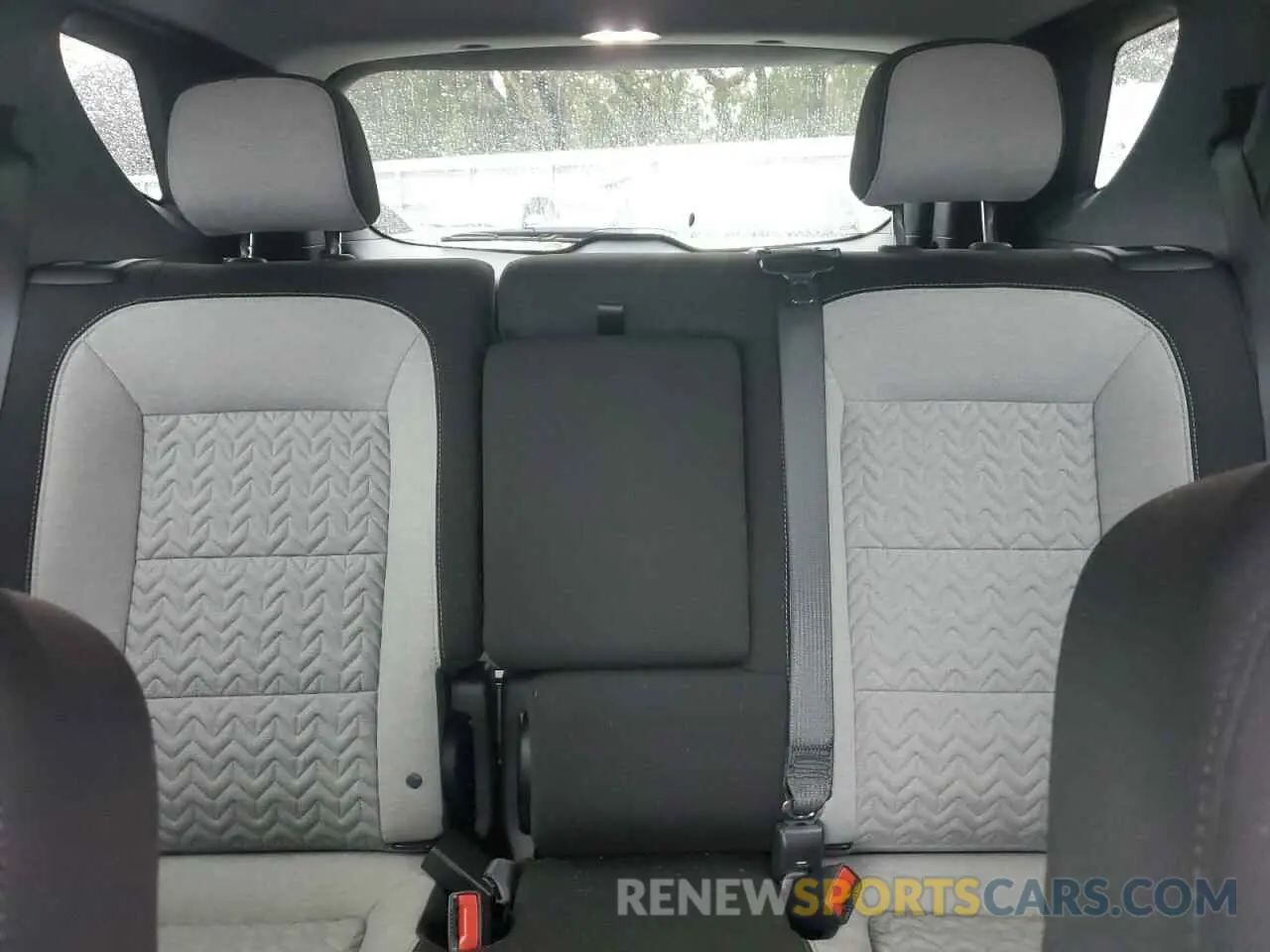 10 Photograph of a damaged car 3GNAXHEG6RL186137 CHEVROLET EQUINOX 2024