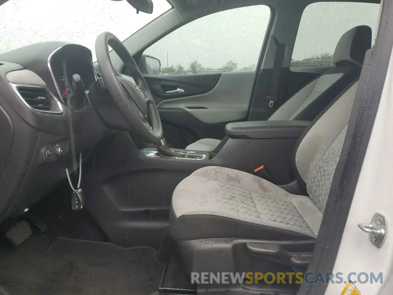 7 Photograph of a damaged car 3GNAXHEG6RL186137 CHEVROLET EQUINOX 2024