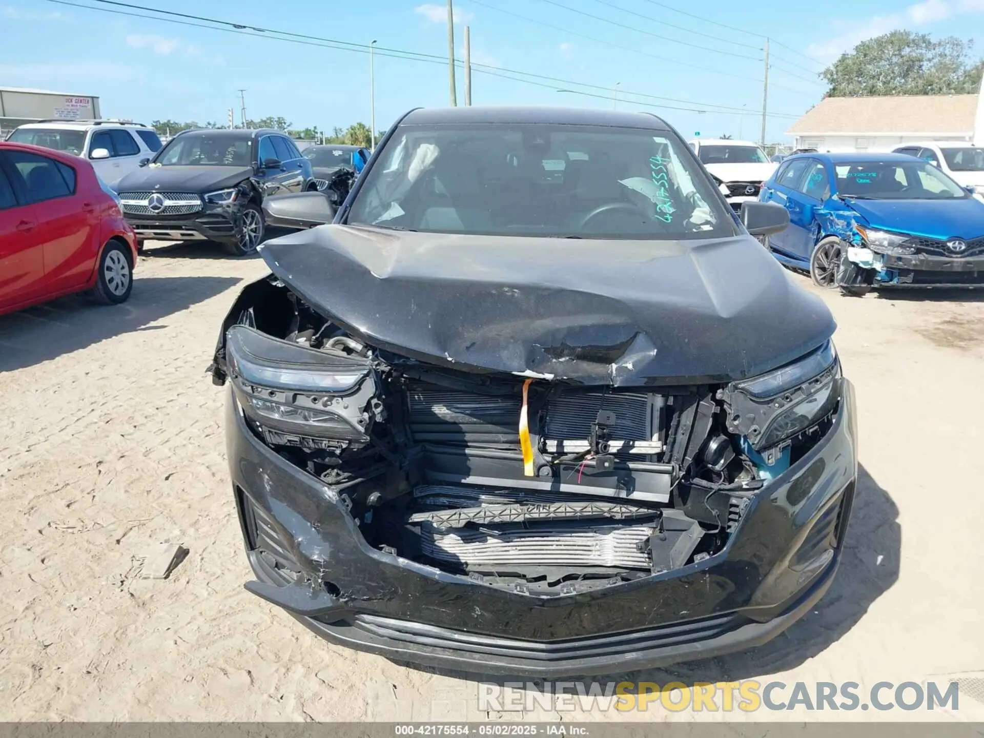 12 Photograph of a damaged car 3GNAXHEG6RL197204 CHEVROLET EQUINOX 2024