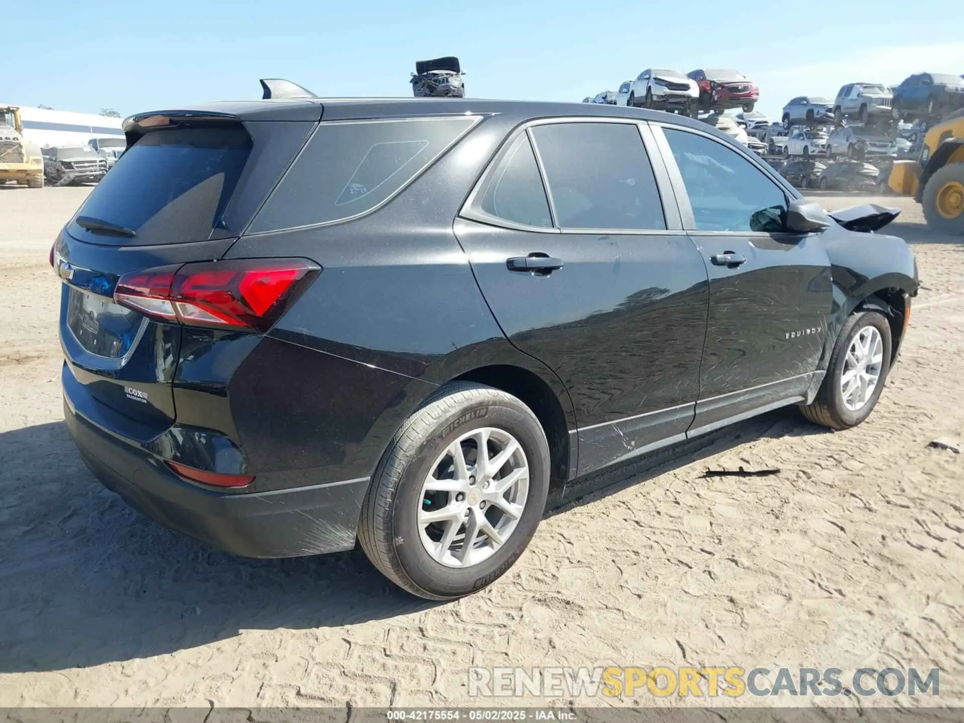 4 Photograph of a damaged car 3GNAXHEG6RL197204 CHEVROLET EQUINOX 2024