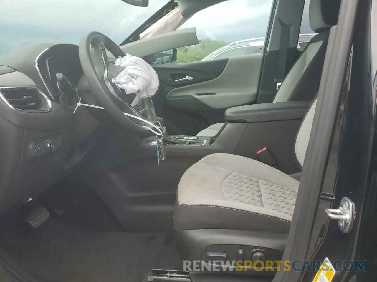 7 Photograph of a damaged car 3GNAXHEG6RL228726 CHEVROLET EQUINOX 2024