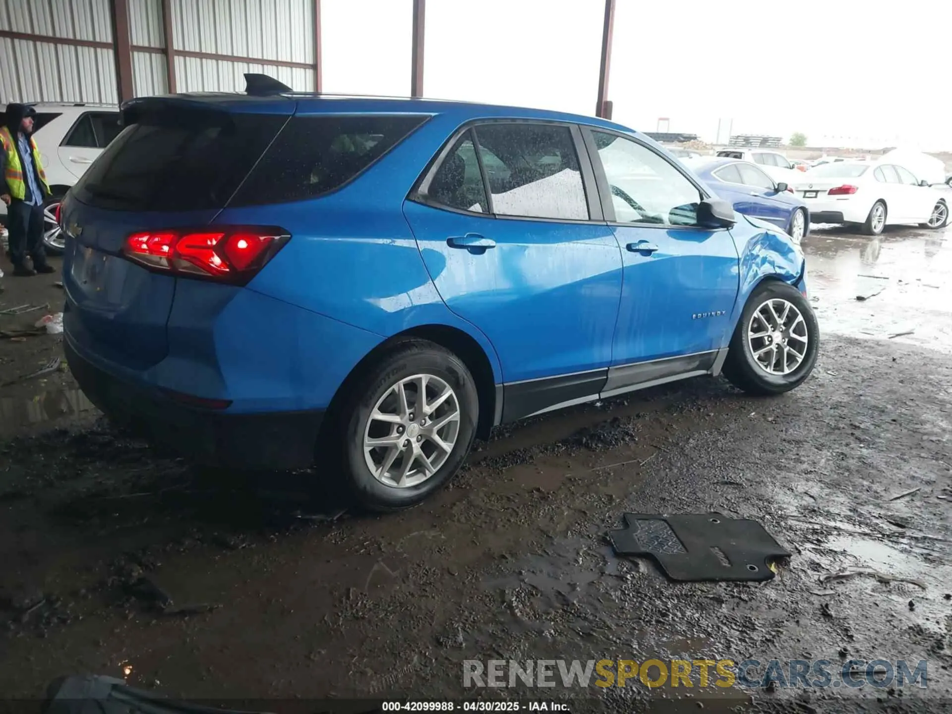 4 Photograph of a damaged car 3GNAXHEG7RL123497 CHEVROLET EQUINOX 2024