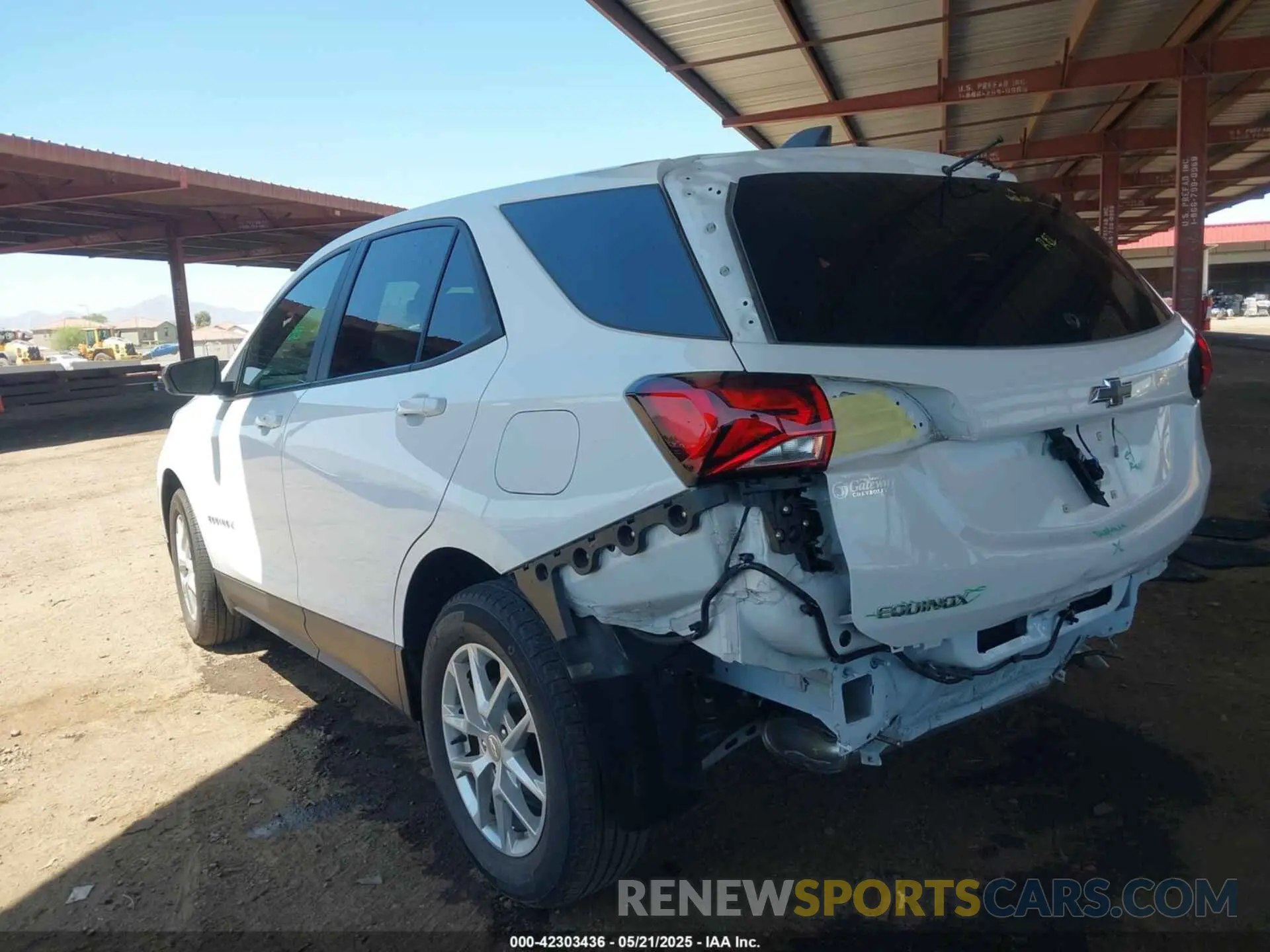 3 Photograph of a damaged car 3GNAXHEG7RL140784 CHEVROLET EQUINOX 2024