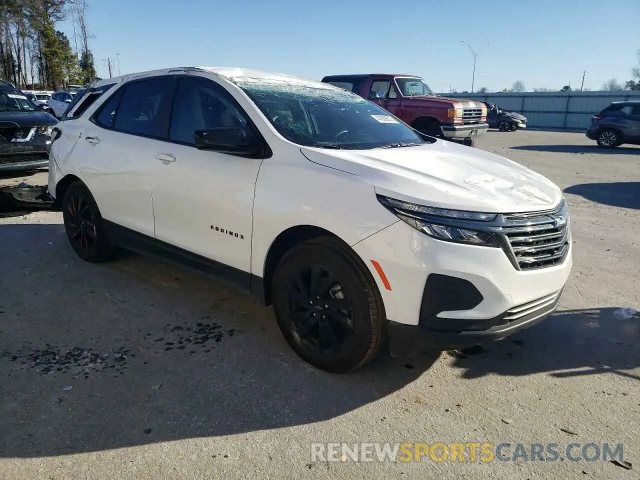 4 Photograph of a damaged car 3GNAXHEG7RL277739 CHEVROLET EQUINOX 2024