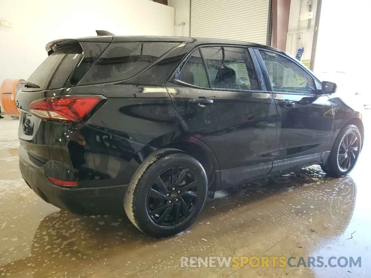 3 Photograph of a damaged car 3GNAXHEG7RL328799 CHEVROLET EQUINOX 2024