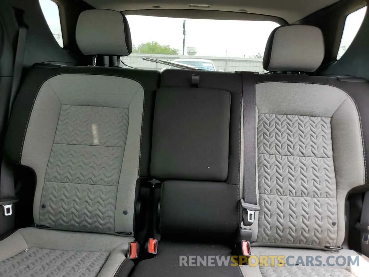 10 Photograph of a damaged car 3GNAXHEG7RL365108 CHEVROLET EQUINOX 2024