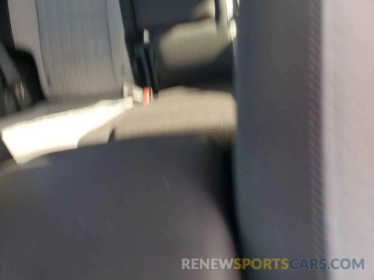 10 Photograph of a damaged car 3GNAXHEG8RL102903 CHEVROLET EQUINOX 2024
