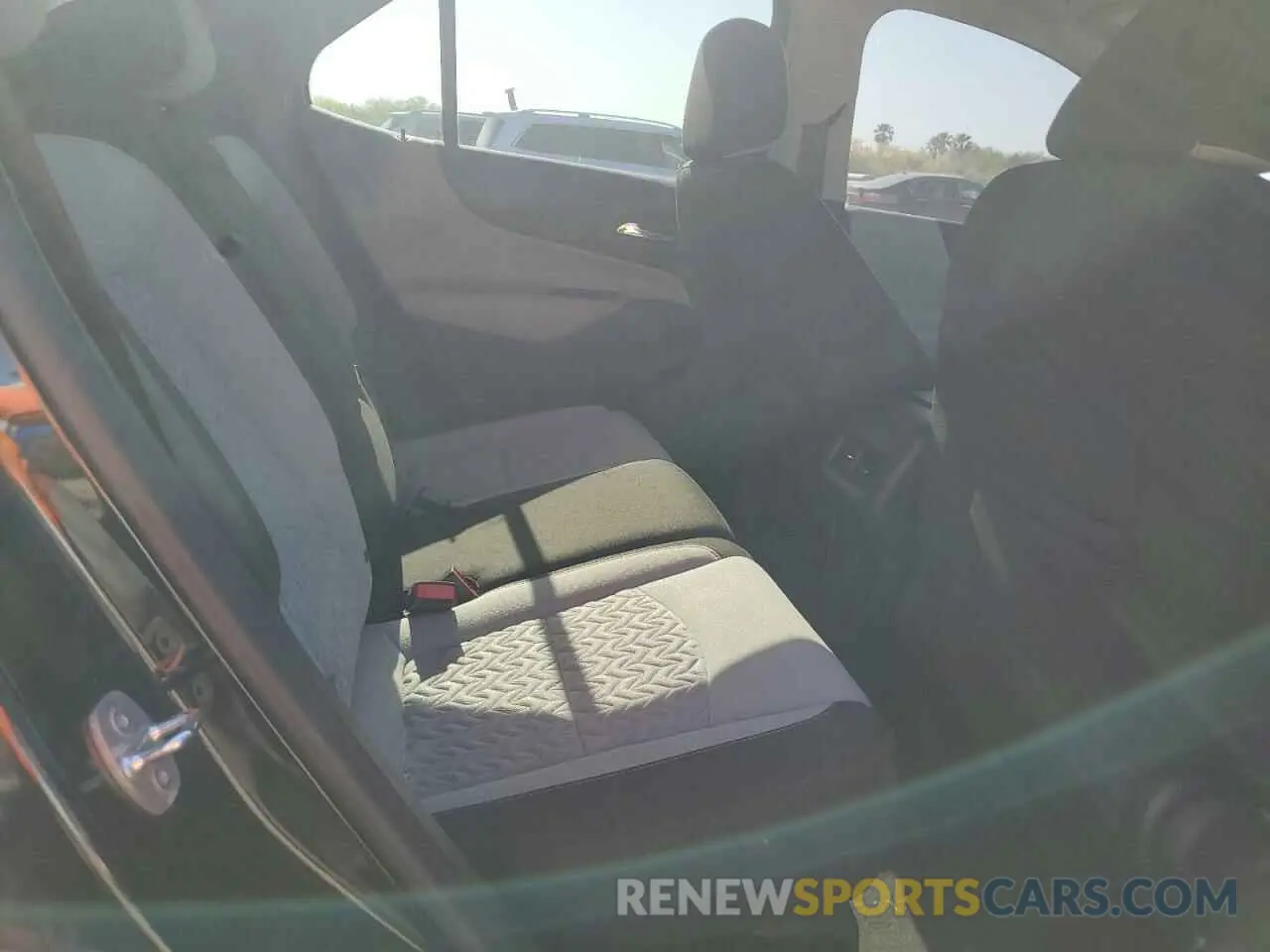 11 Photograph of a damaged car 3GNAXHEG8RL102903 CHEVROLET EQUINOX 2024