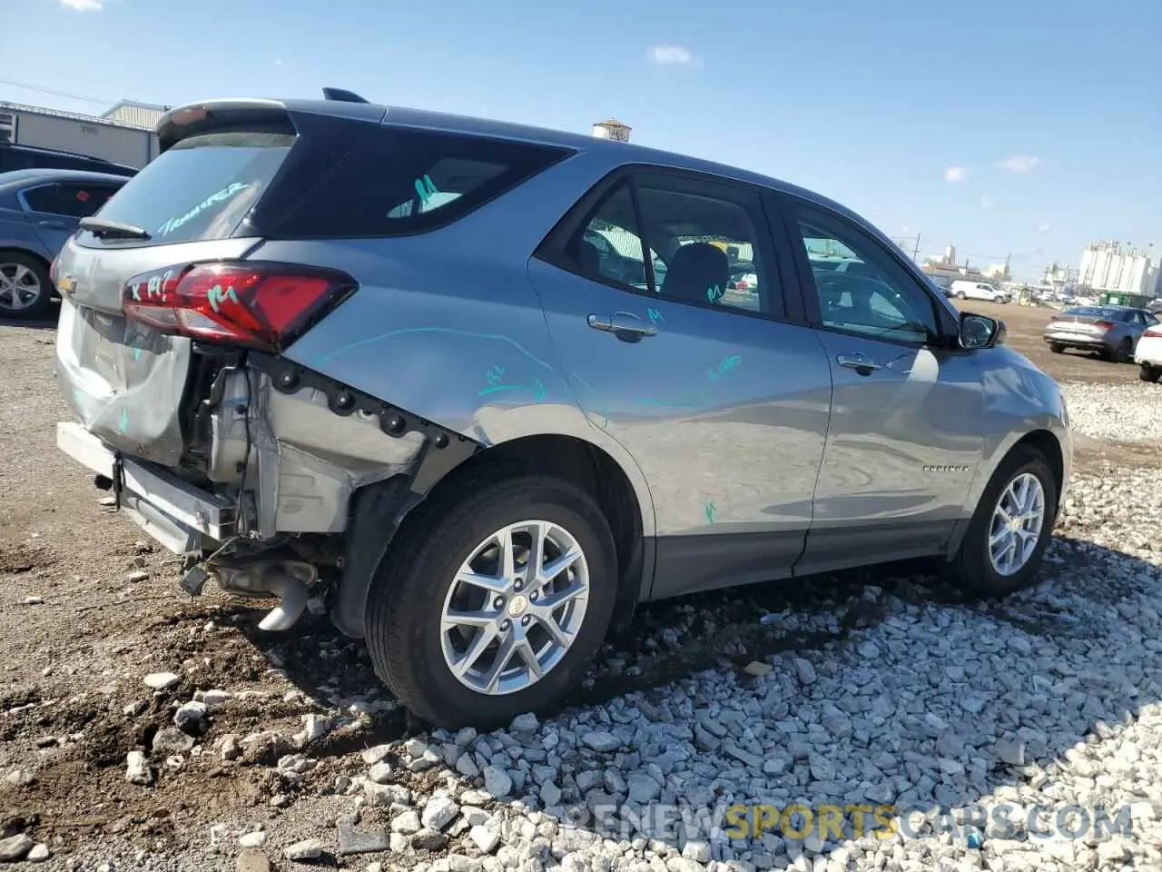 3 Photograph of a damaged car 3GNAXHEG8RL228680 CHEVROLET EQUINOX 2024