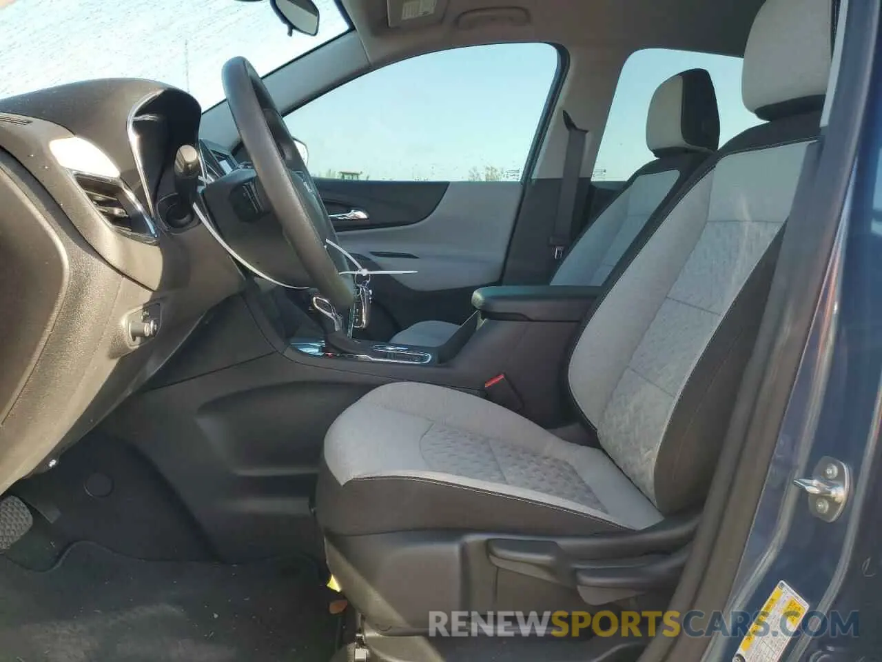 7 Photograph of a damaged car 3GNAXHEG8RL311137 CHEVROLET EQUINOX 2024