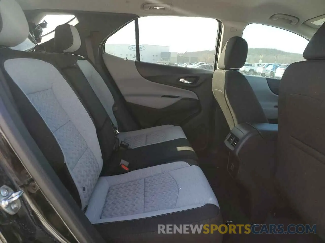 11 Photograph of a damaged car 3GNAXHEG8RL320243 CHEVROLET EQUINOX 2024