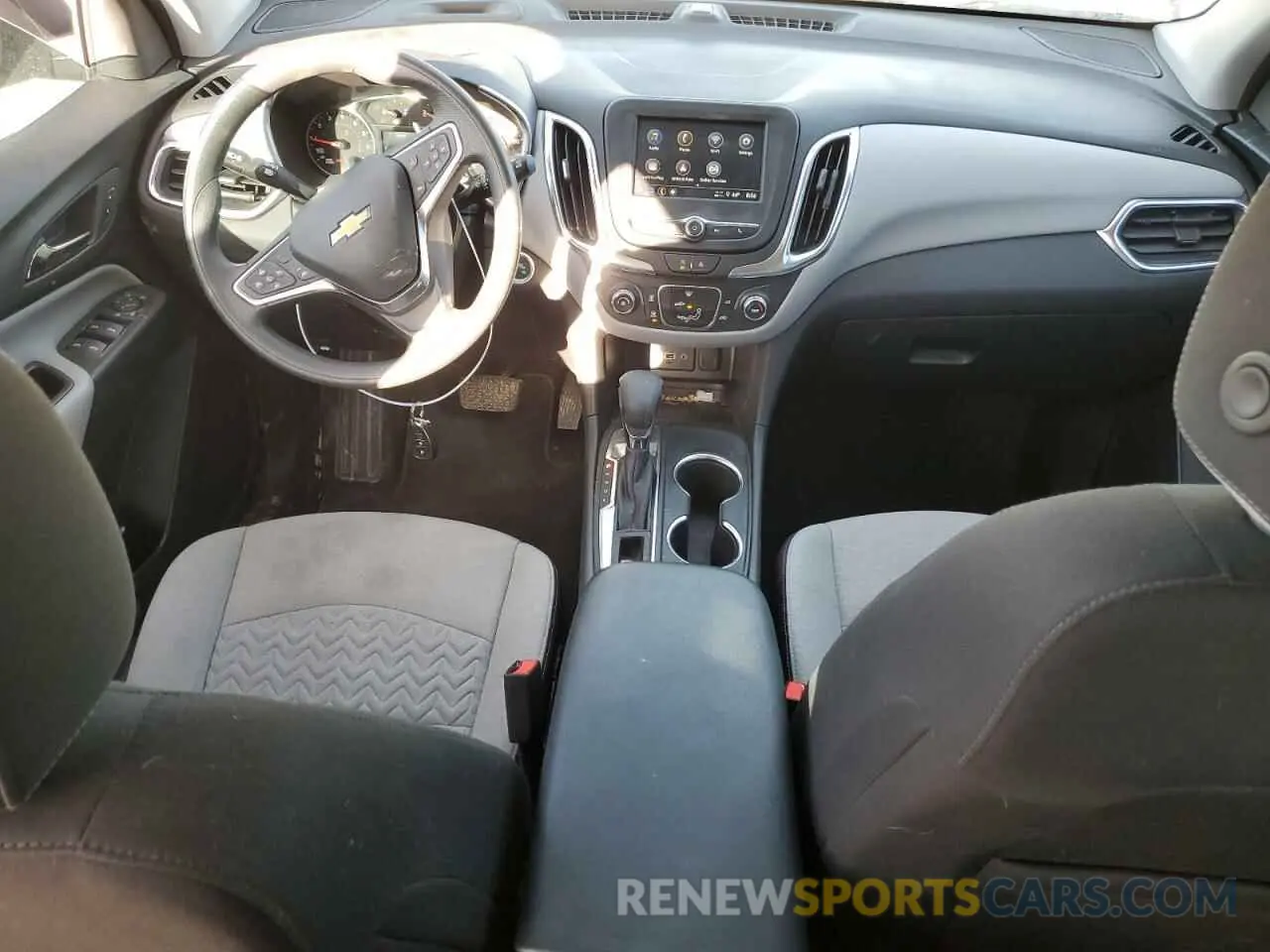 8 Photograph of a damaged car 3GNAXHEG8RL320243 CHEVROLET EQUINOX 2024