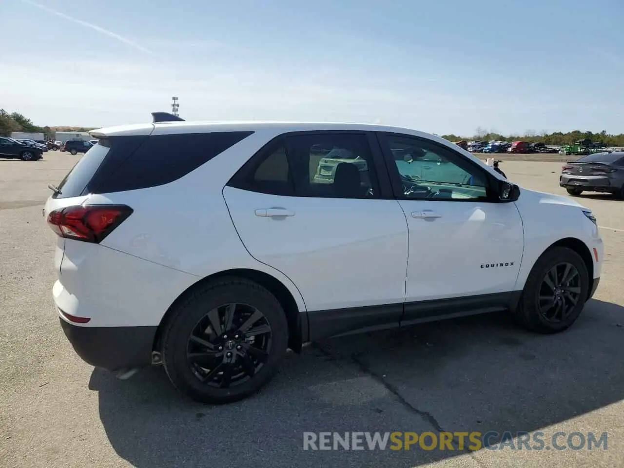 3 Photograph of a damaged car 3GNAXHEG8RL368938 CHEVROLET EQUINOX 2024