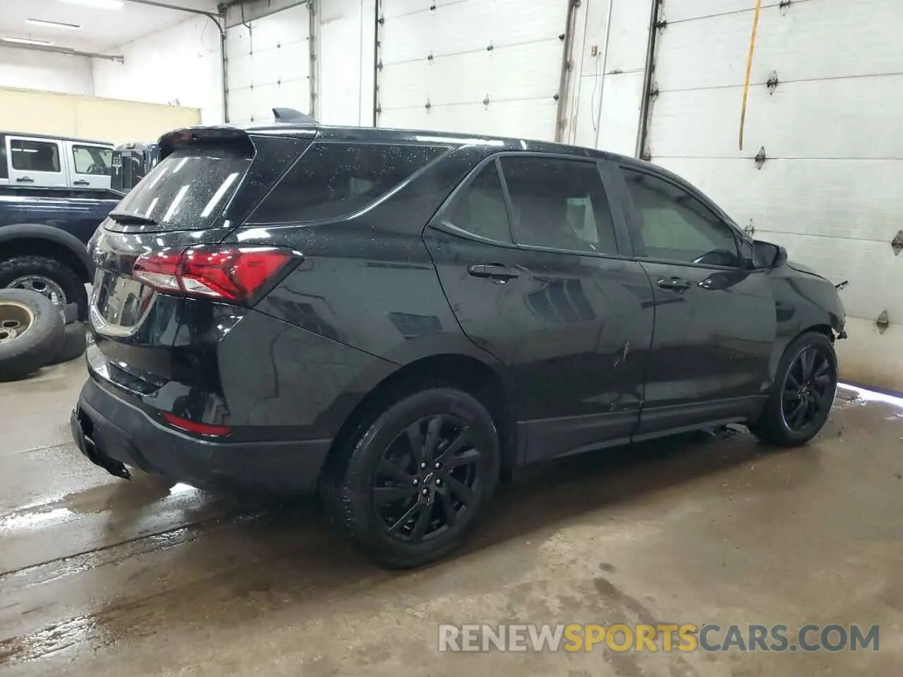 3 Photograph of a damaged car 3GNAXHEG9RL101095 CHEVROLET EQUINOX 2024
