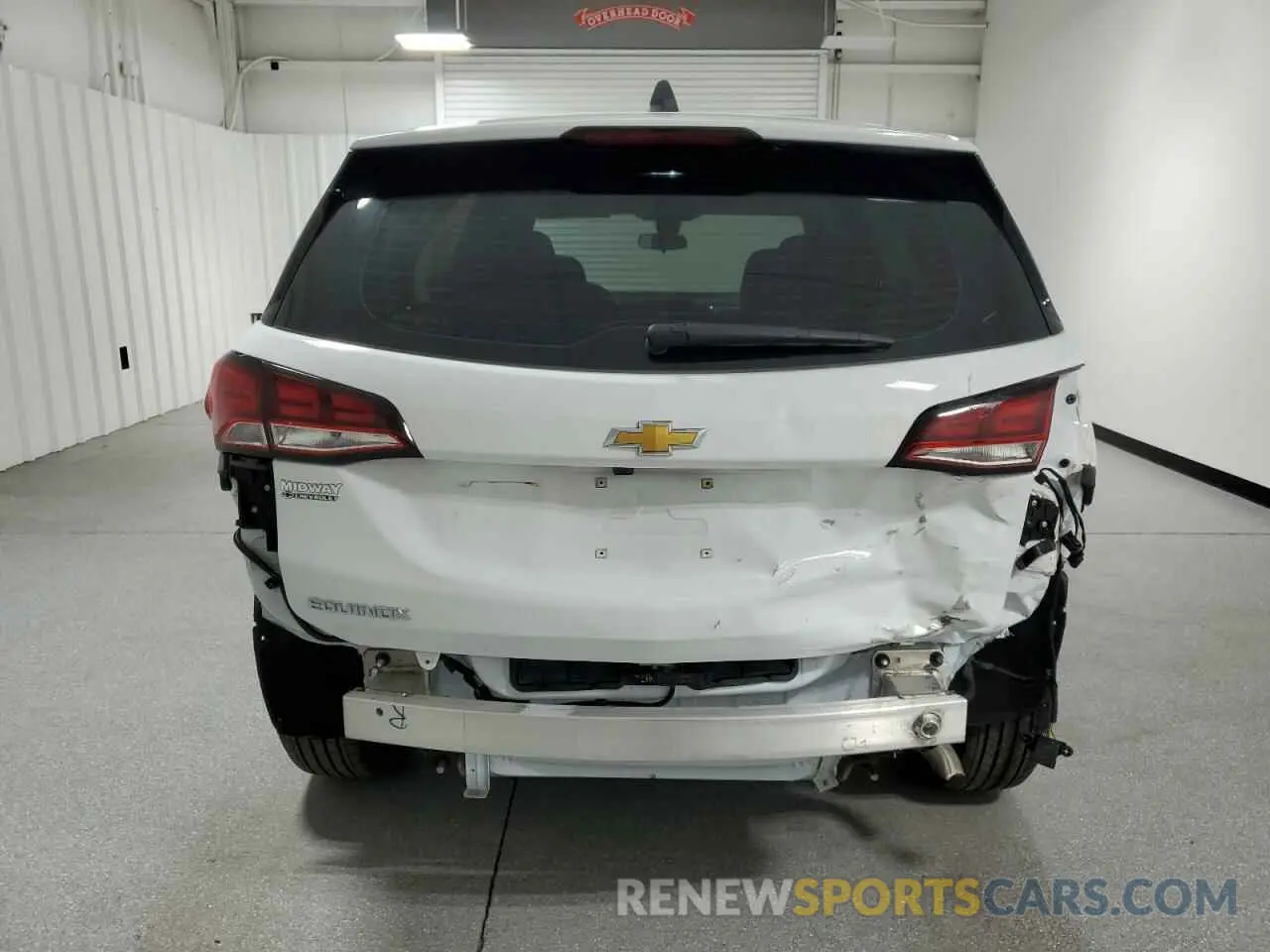 6 Photograph of a damaged car 3GNAXHEGXRL161340 CHEVROLET EQUINOX 2024