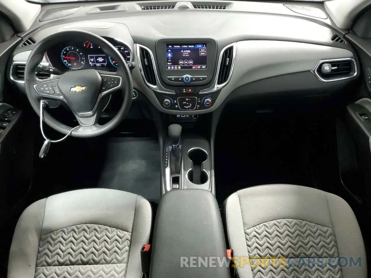 8 Photograph of a damaged car 3GNAXHEGXRL161340 CHEVROLET EQUINOX 2024