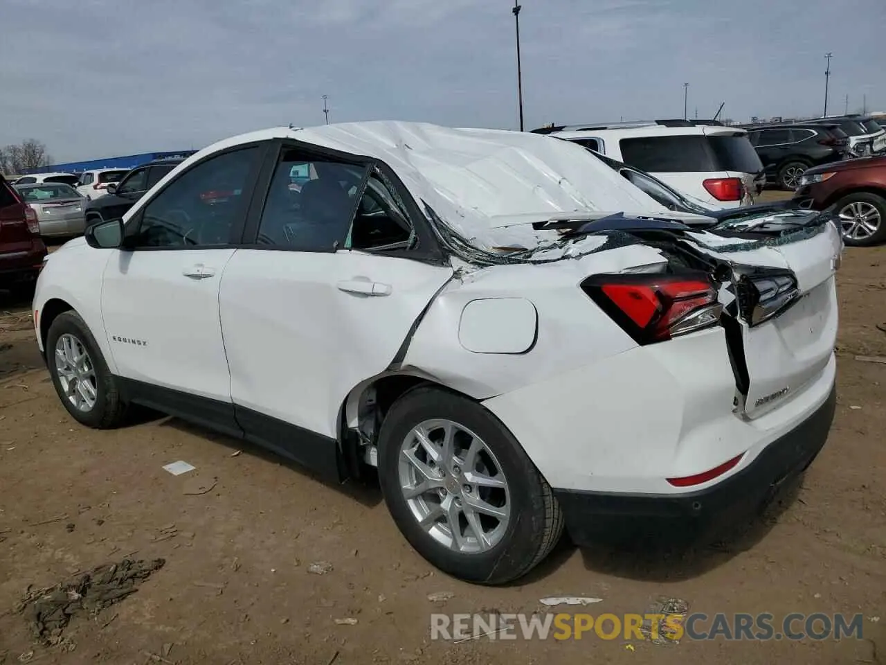 2 Photograph of a damaged car 3GNAXHEGXRL161547 CHEVROLET EQUINOX 2024