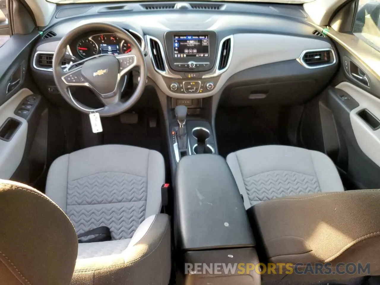 8 Photograph of a damaged car 3GNAXHEGXRL247487 CHEVROLET EQUINOX 2024