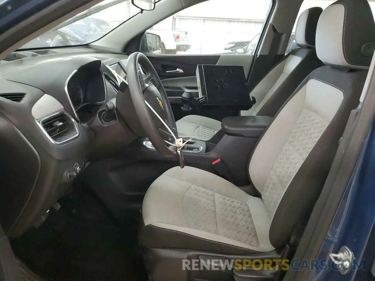 7 Photograph of a damaged car 3GNAXHEGXRL292560 CHEVROLET EQUINOX 2024