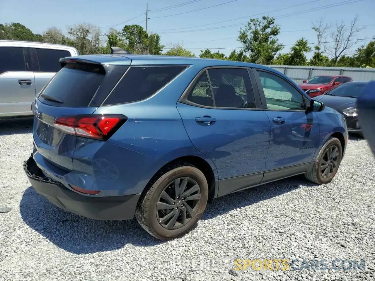3 Photograph of a damaged car 3GNAXHEGXRL366740 CHEVROLET EQUINOX 2024