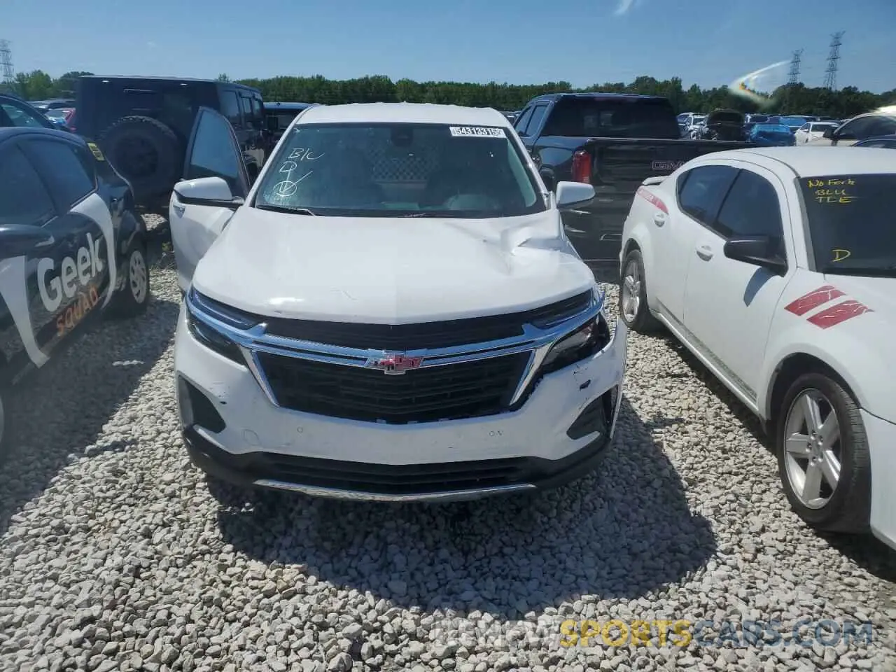 5 Photograph of a damaged car 3GNAXJEG2RL183520 CHEVROLET EQUINOX 2024