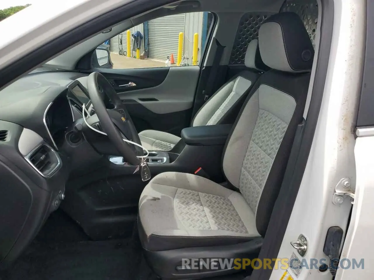 7 Photograph of a damaged car 3GNAXJEG2RL183520 CHEVROLET EQUINOX 2024