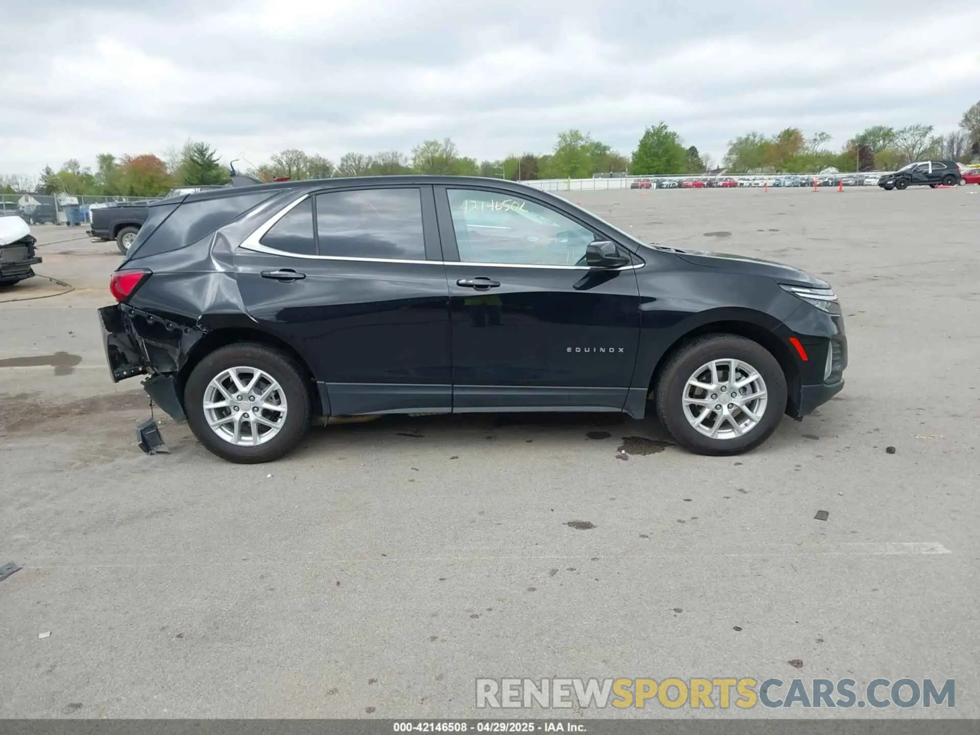 13 Photograph of a damaged car 3GNAXJEG5RL153394 CHEVROLET EQUINOX 2024