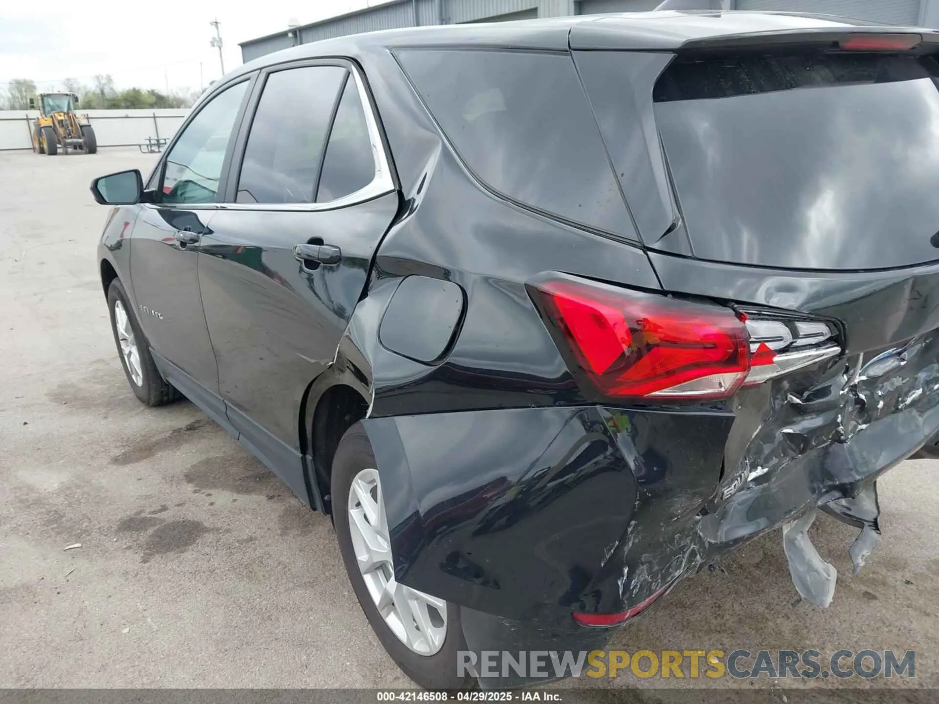 18 Photograph of a damaged car 3GNAXJEG5RL153394 CHEVROLET EQUINOX 2024