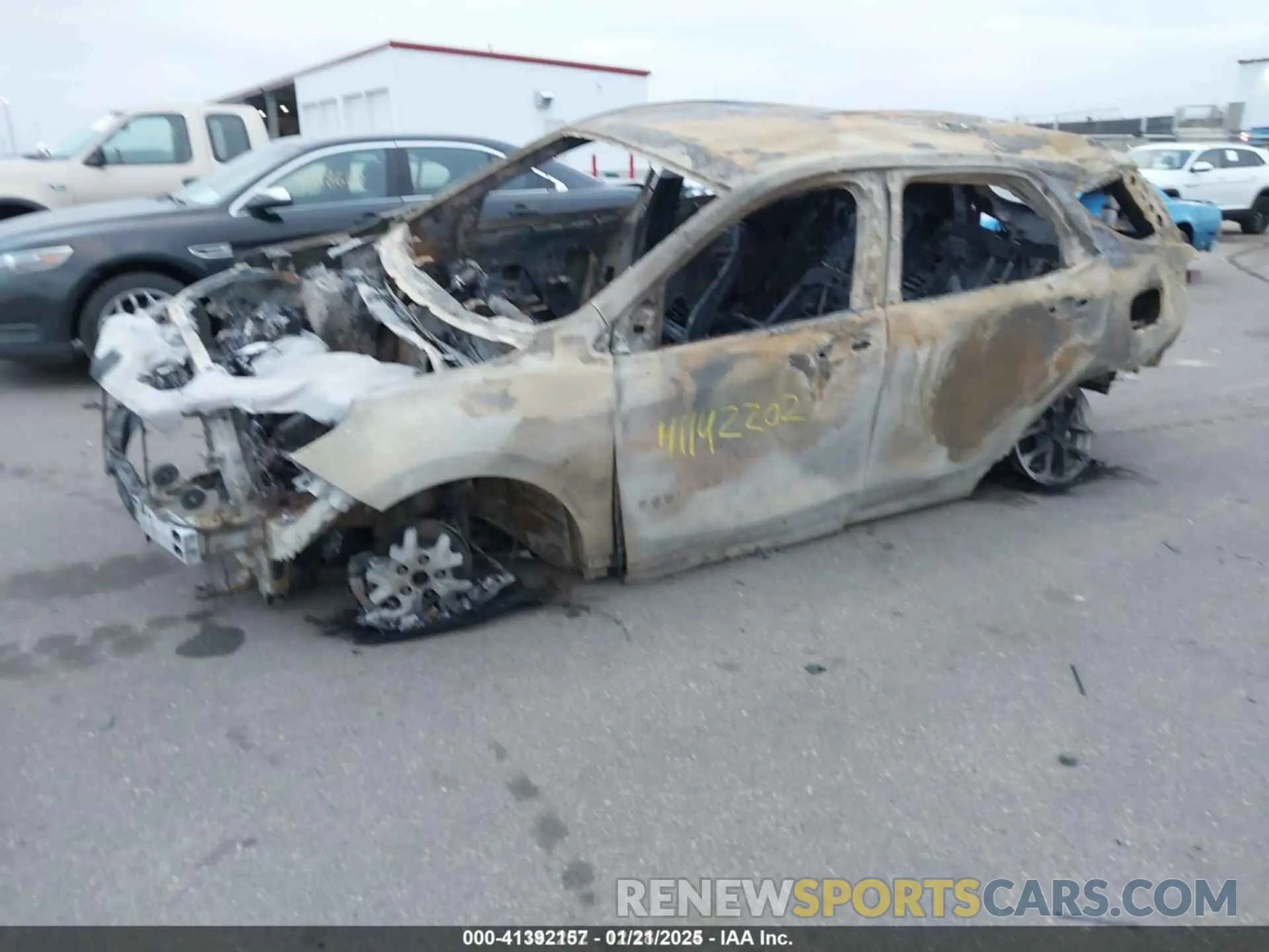 2 Photograph of a damaged car 3GNAXJEG6RS230117 CHEVROLET EQUINOX 2024
