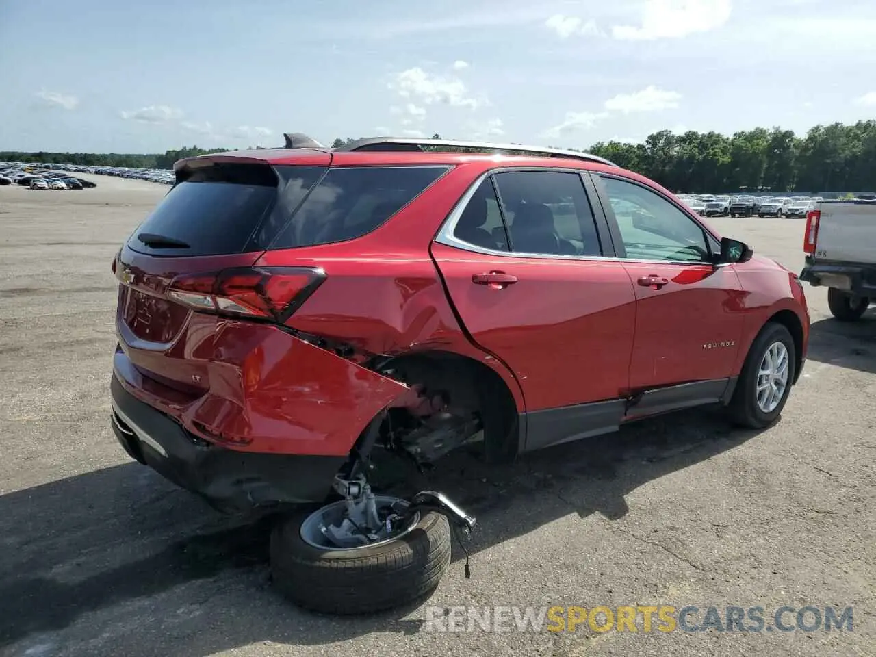 3 Photograph of a damaged car 3GNAXKEG0RL375847 CHEVROLET EQUINOX 2024