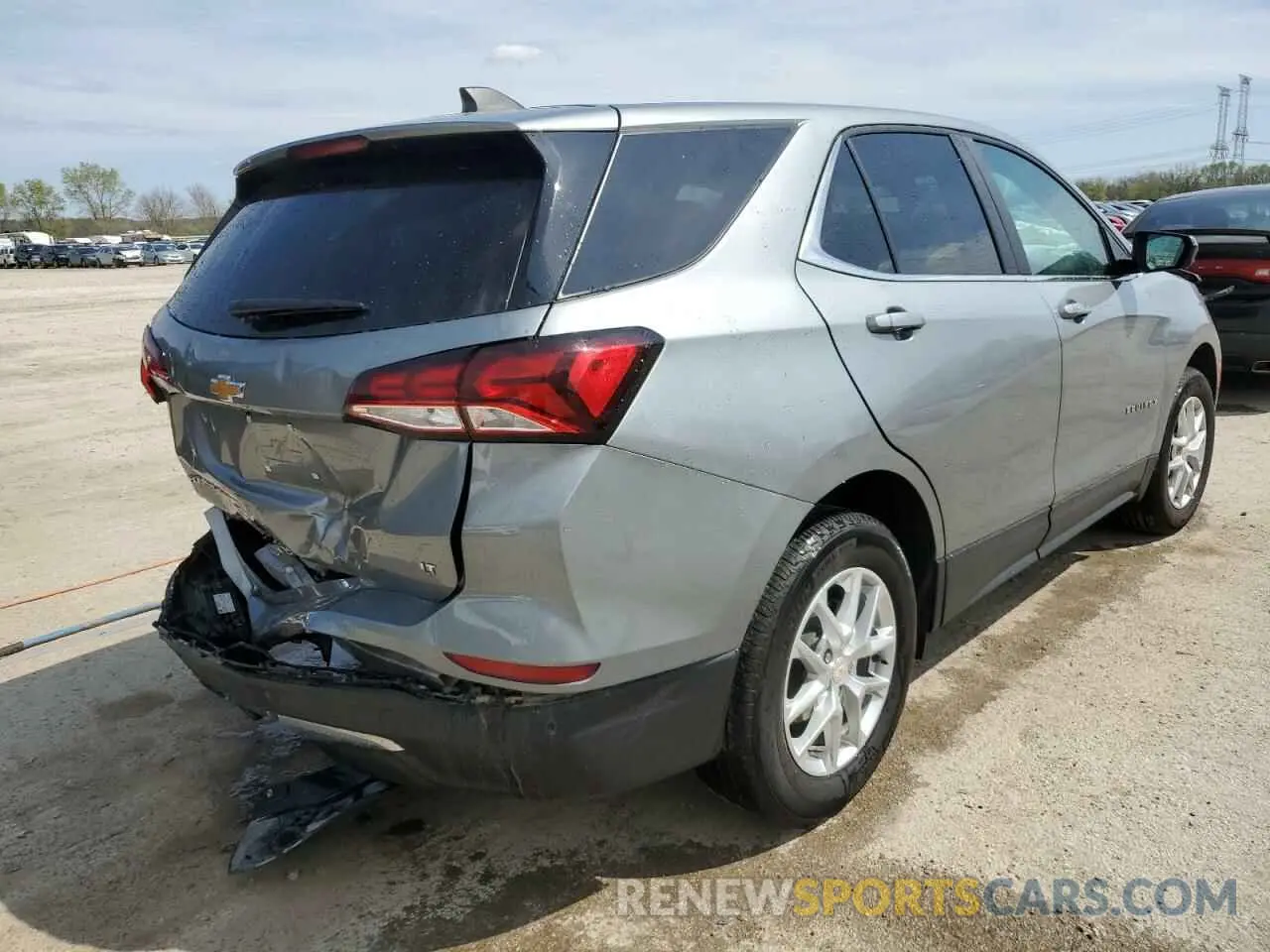3 Photograph of a damaged car 3GNAXKEG0RS101098 CHEVROLET EQUINOX 2024