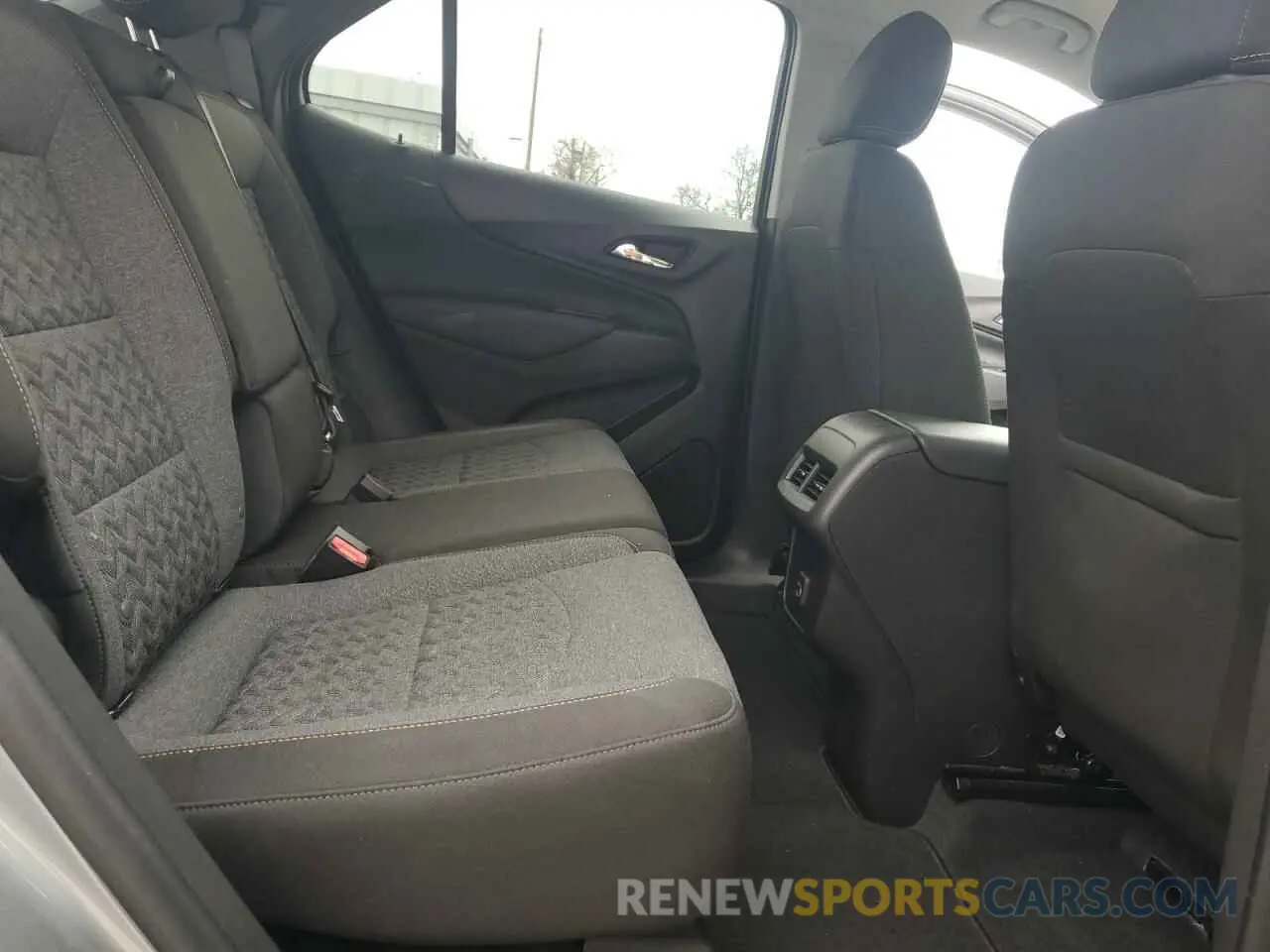 11 Photograph of a damaged car 3GNAXKEG0RS154481 CHEVROLET EQUINOX 2024