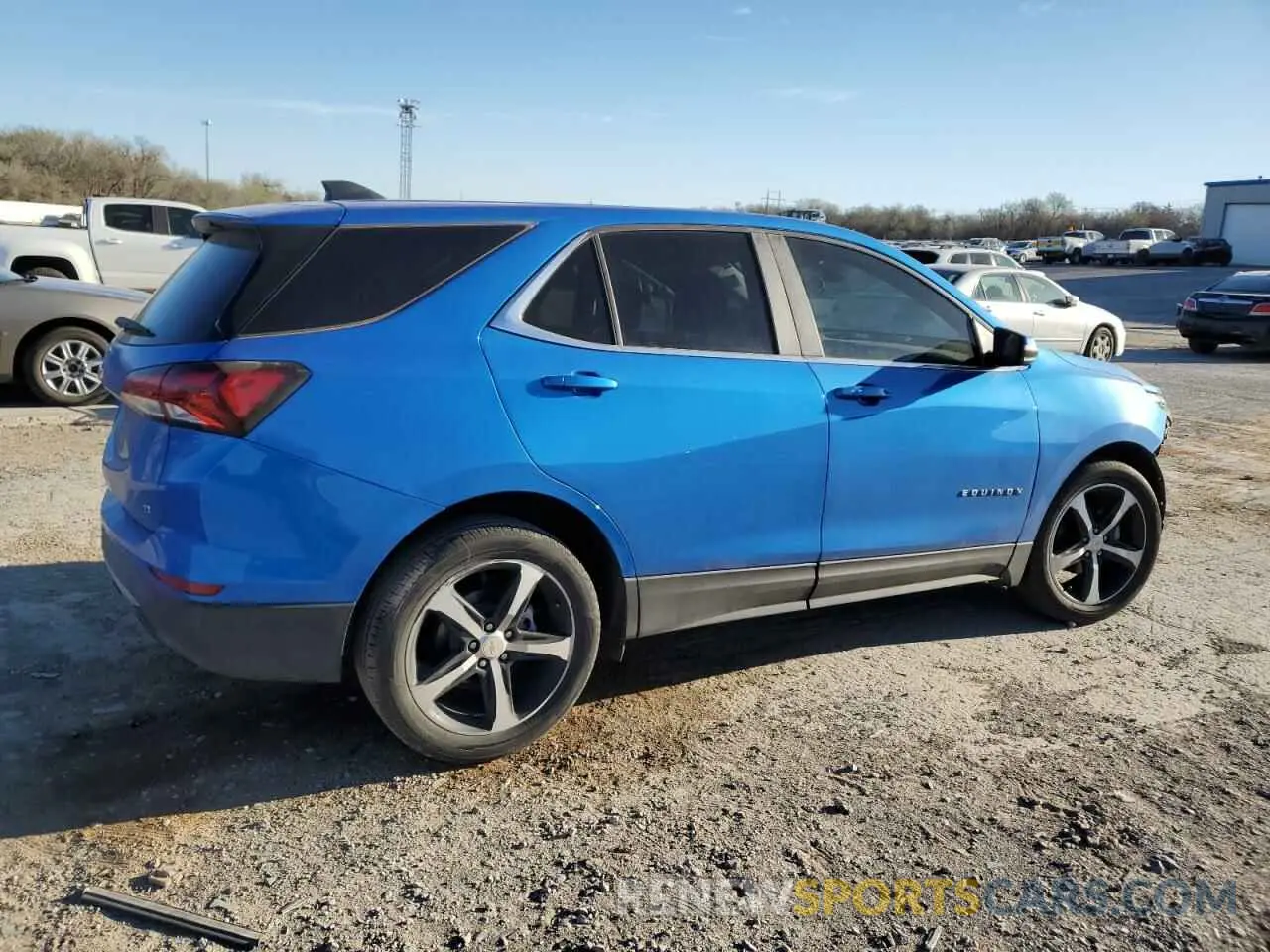 3 Photograph of a damaged car 3GNAXKEG0RS202335 CHEVROLET EQUINOX 2024