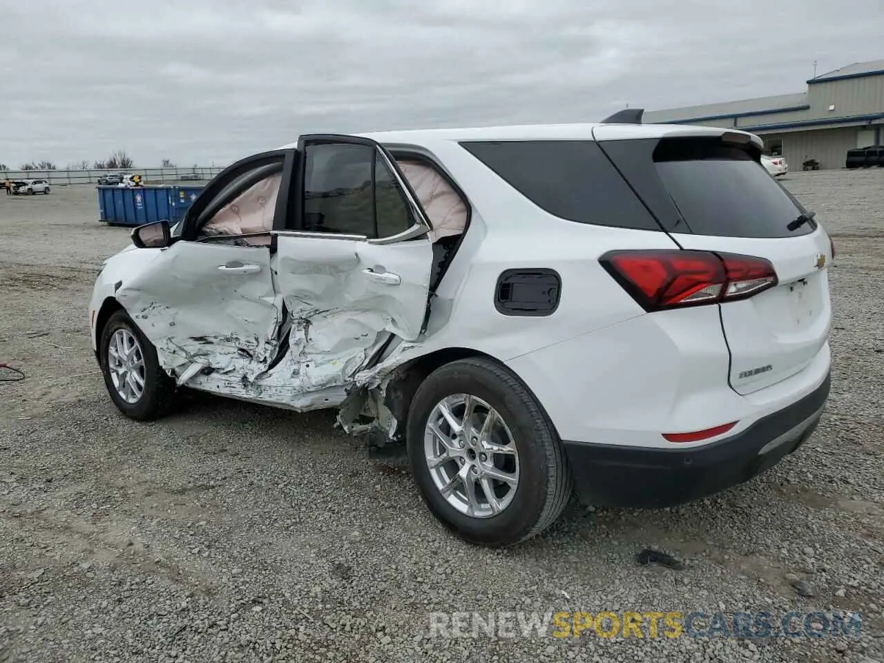 2 Photograph of a damaged car 3GNAXKEG0RS222245 CHEVROLET EQUINOX 2024