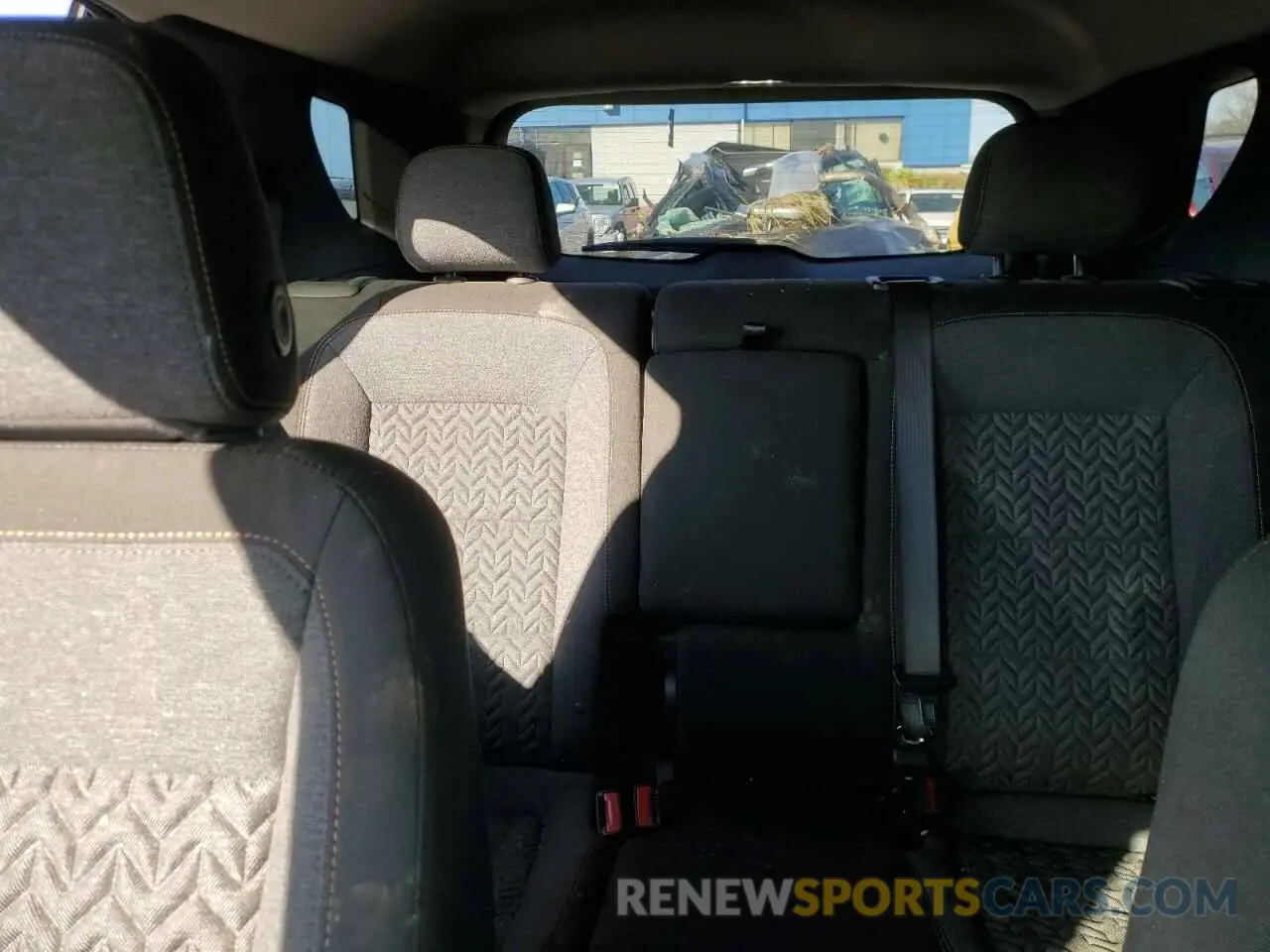 10 Photograph of a damaged car 3GNAXKEG1RL105820 CHEVROLET EQUINOX 2024