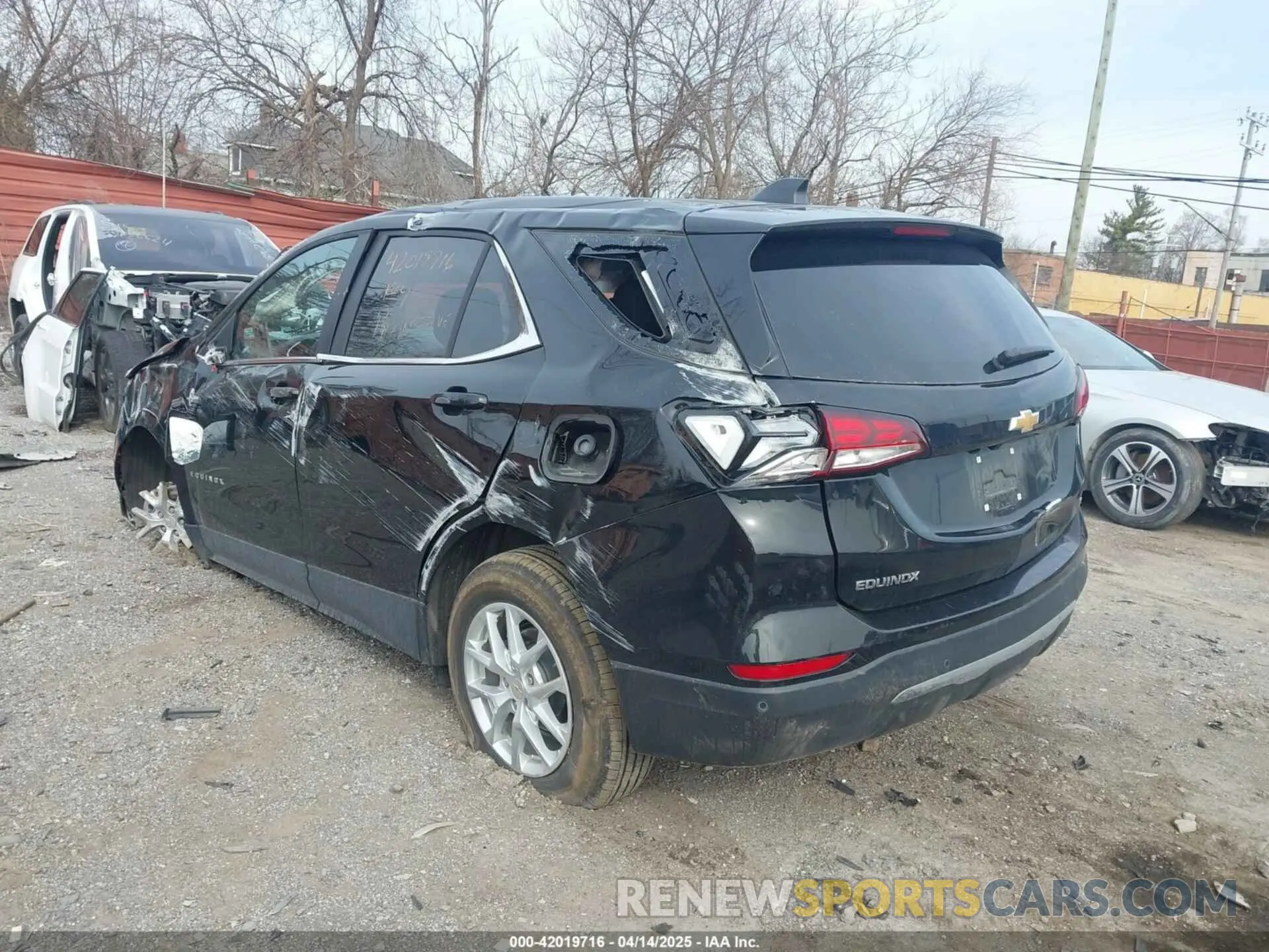 3 Photograph of a damaged car 3GNAXKEG1RL297806 CHEVROLET EQUINOX 2024