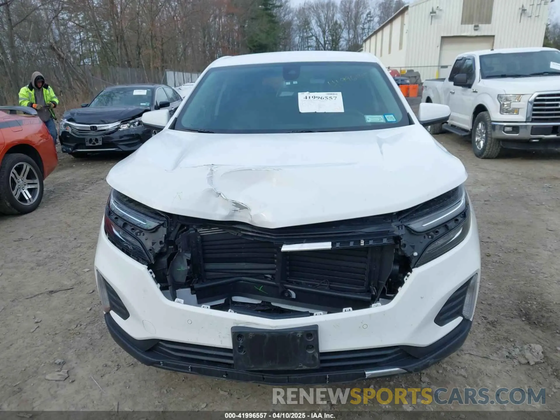 12 Photograph of a damaged car 3GNAXKEG1RL363819 CHEVROLET EQUINOX 2024