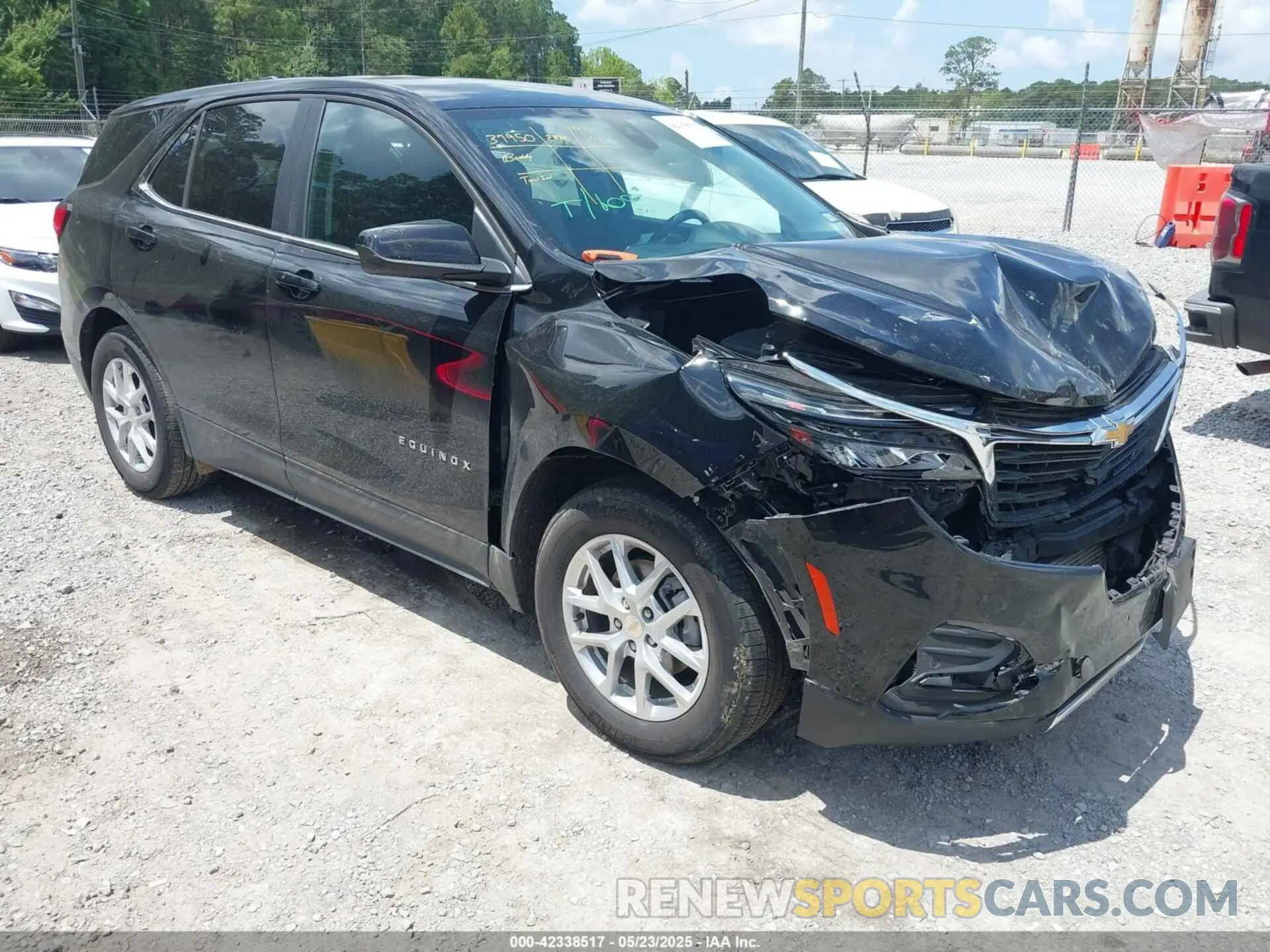 1 Photograph of a damaged car 3GNAXKEG1RL364825 CHEVROLET EQUINOX 2024