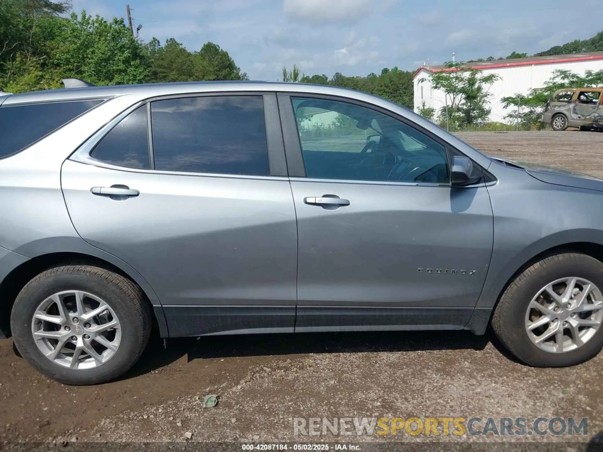 14 Photograph of a damaged car 3GNAXKEG1RS146146 CHEVROLET EQUINOX 2024