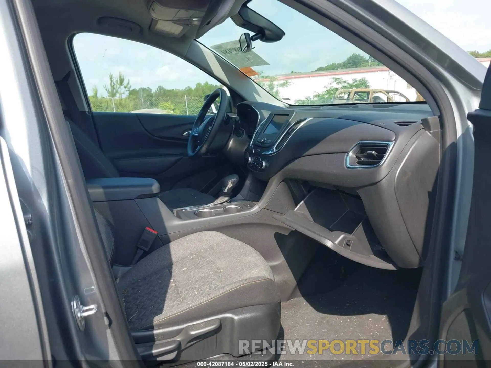 5 Photograph of a damaged car 3GNAXKEG1RS146146 CHEVROLET EQUINOX 2024