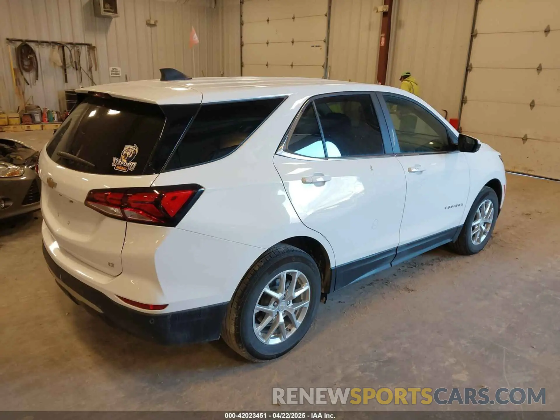 4 Photograph of a damaged car 3GNAXKEG1RS151864 CHEVROLET EQUINOX 2024