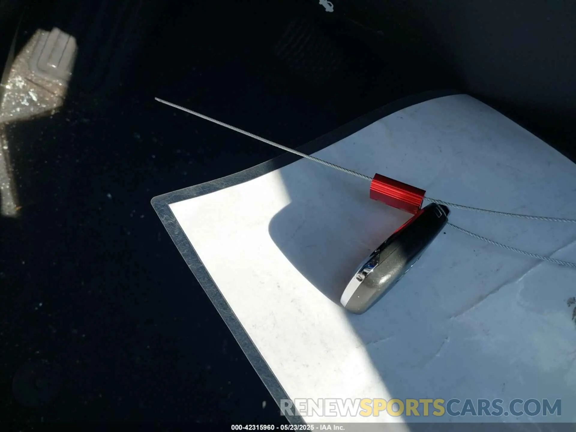 11 Photograph of a damaged car 3GNAXKEG1RS165747 CHEVROLET EQUINOX 2024