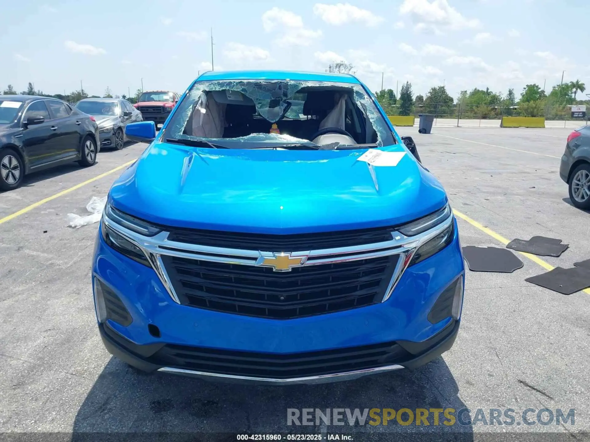 12 Photograph of a damaged car 3GNAXKEG1RS165747 CHEVROLET EQUINOX 2024