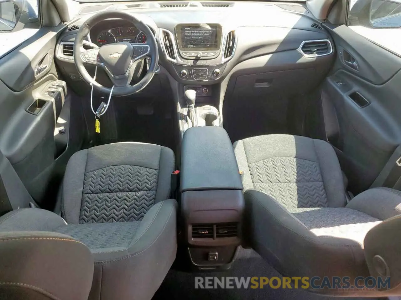 8 Photograph of a damaged car 3GNAXKEG2RL224668 CHEVROLET EQUINOX 2024