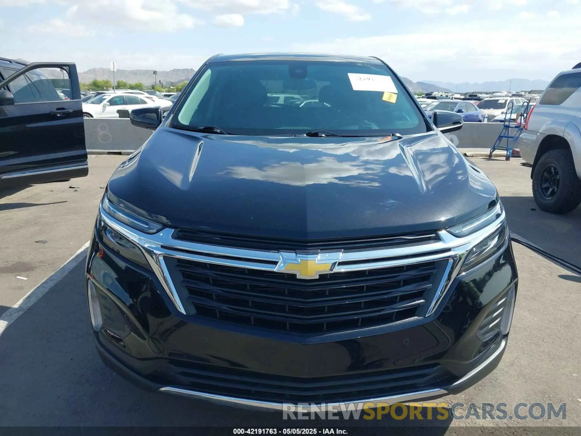 13 Photograph of a damaged car 3GNAXKEG2RL230339 CHEVROLET EQUINOX 2024