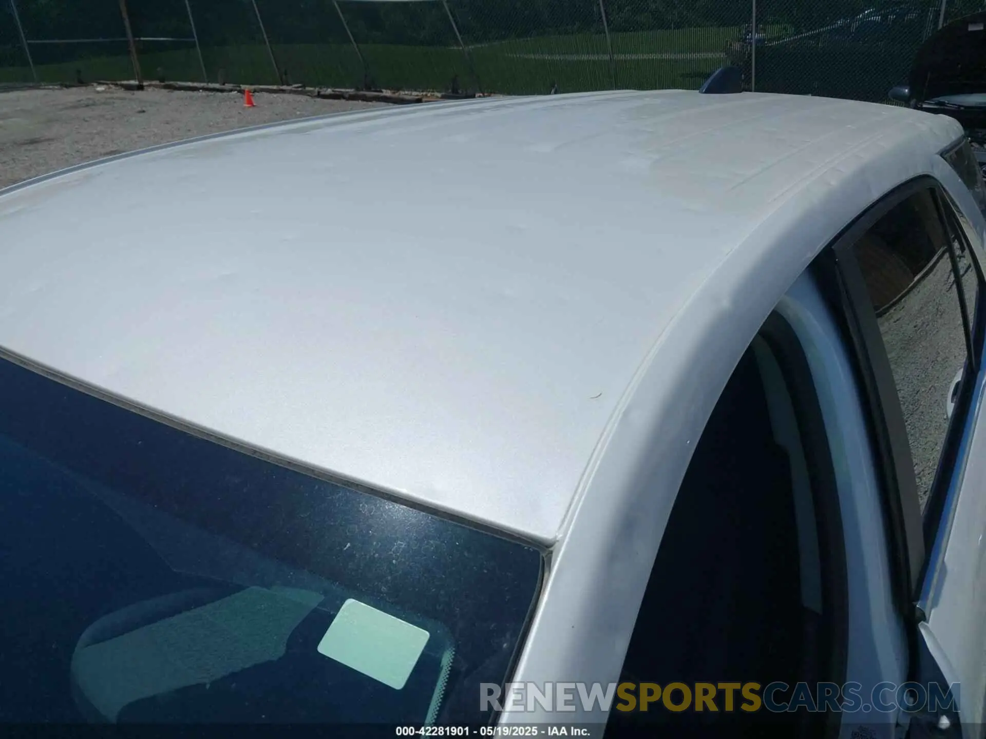 17 Photograph of a damaged car 3GNAXKEG2RL242152 CHEVROLET EQUINOX 2024