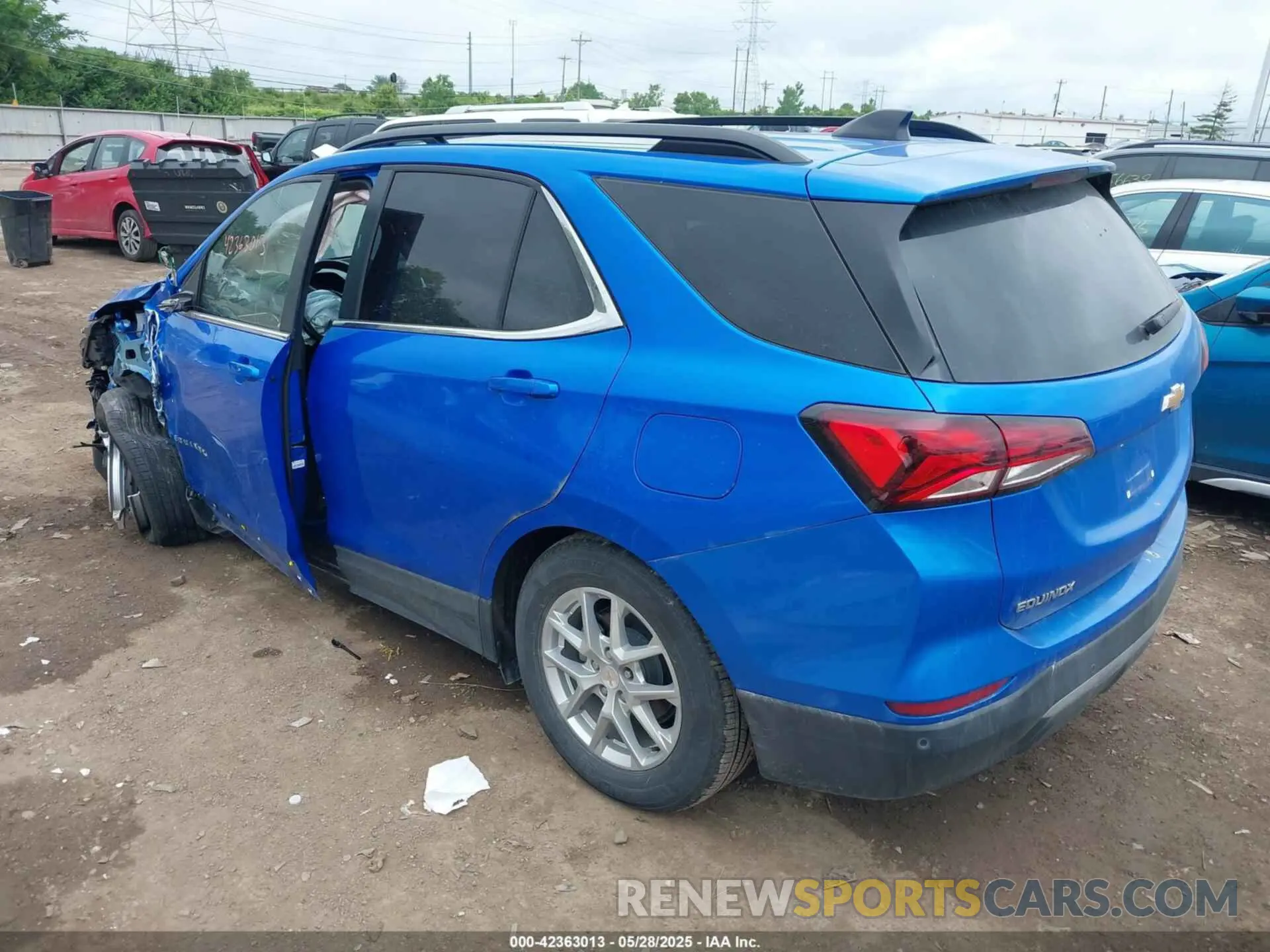 3 Photograph of a damaged car 3GNAXKEG2RL264815 CHEVROLET EQUINOX 2024